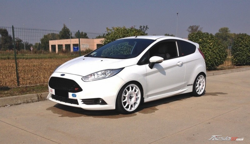 fiesta-st-oz-racing-LEGGENDA.jpg