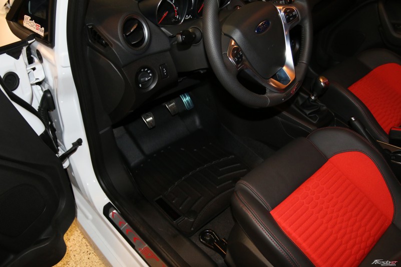 Fiesta st clearance floor mats