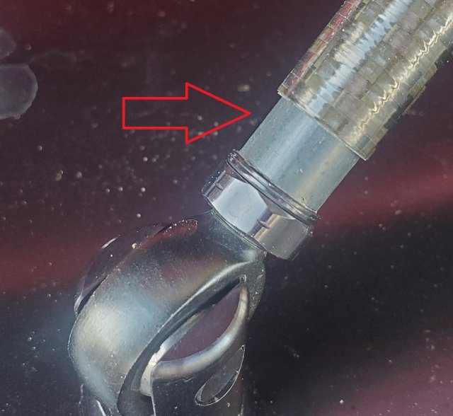 Splitter rod inner sheath exposed.jpg