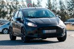 spyshots-2017-ford-fiesta-test-mule-previews-much-larger-body_7.jpg