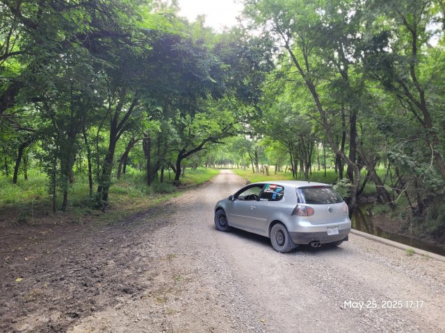 rally rabbit gravel road.jpg