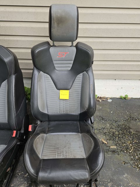 recaro2.jpg