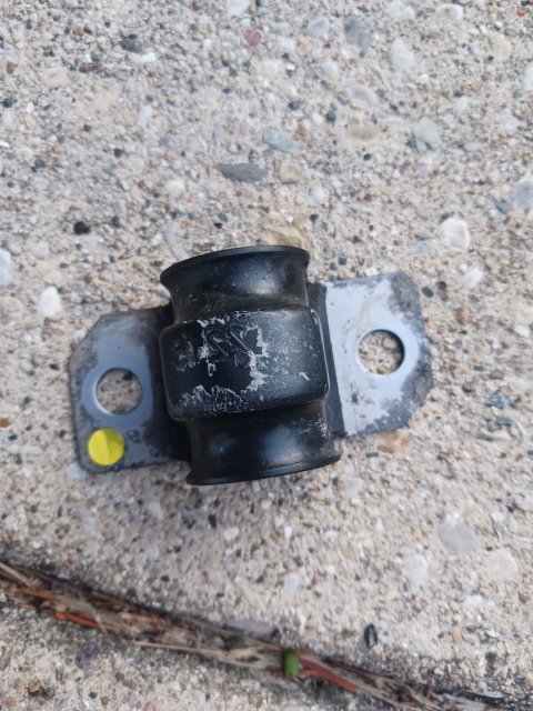 sway bar bushing.jpg