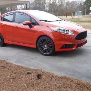 fiesta-st-axis-sport-xv-02.jpg