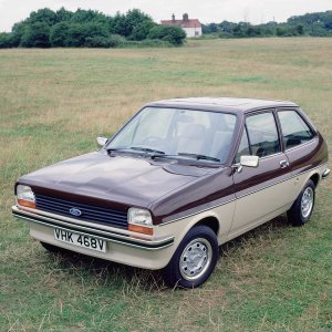 1979_Ford_Fiesta_Sandpiper.jpg