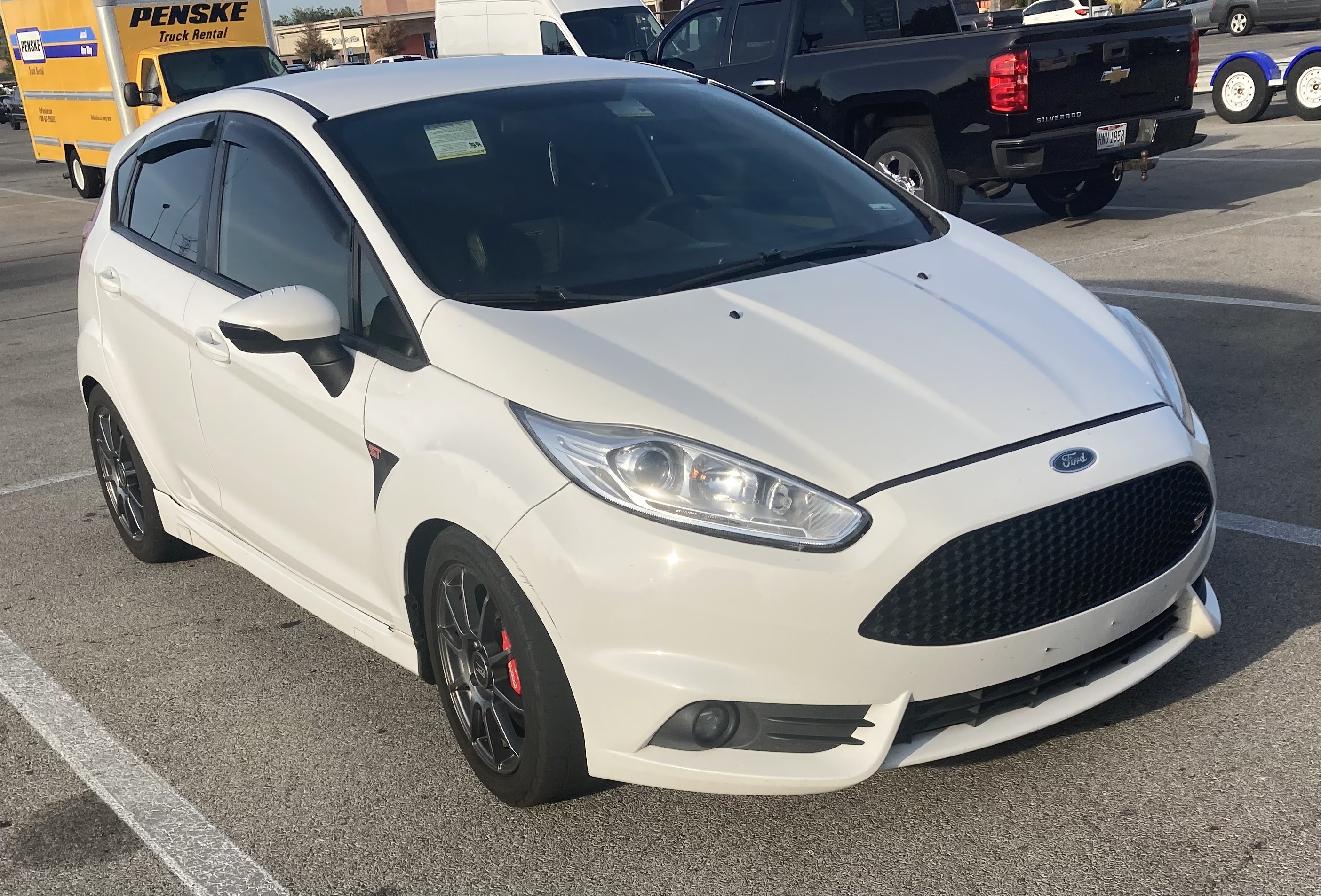 Fiesta St Forum